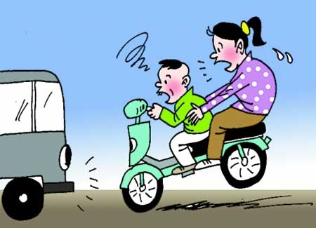 北京交通事故律师/机动车与电动车相撞责任怎么划分？